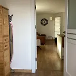 Apartament Przy Samym Jeziorze