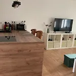 Apartament Przy Samym Jeziorze